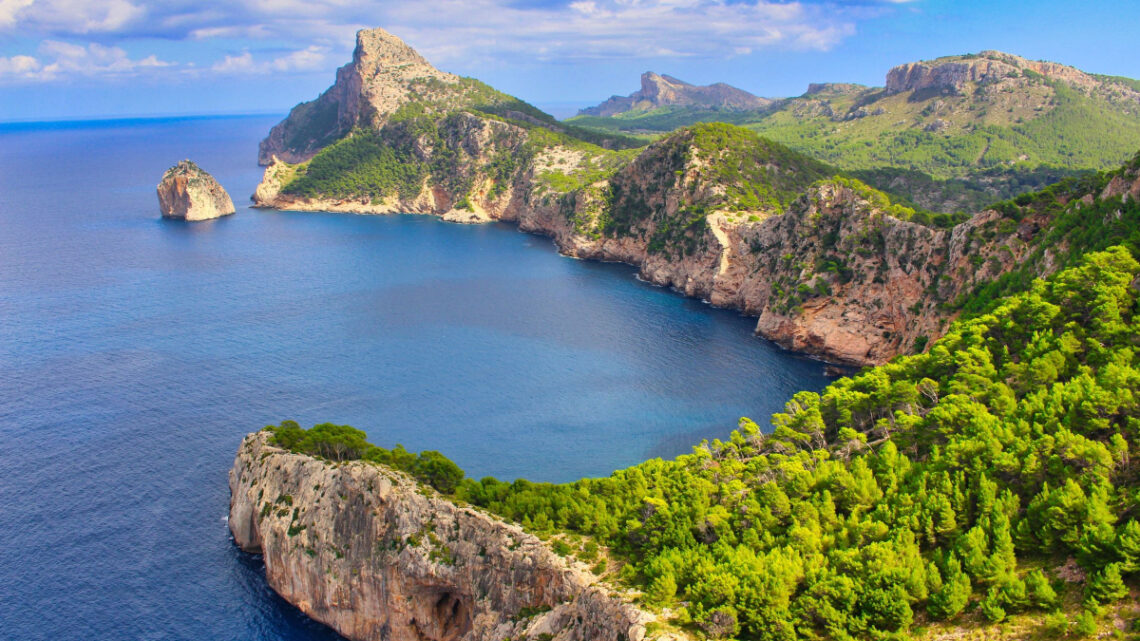 På teltferie til Mallorca – sådan får du en billig men uforglemmelig ferie